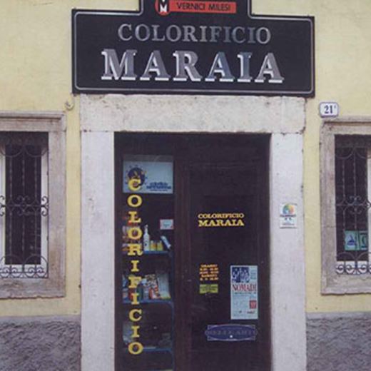 Il Colorificio Maraia viene fondato nel 1950 dal cav. Fernando Maraia nel centro di Verona in un locale di 100m².